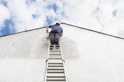 Peinture extérieure à la Bazoge-Montpinçon — façades et ravalement